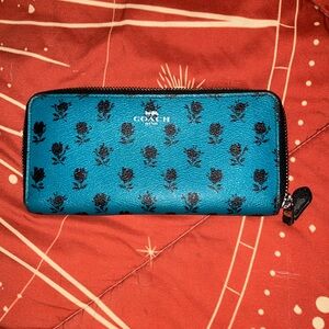 Coach Coated Canvas Accordion Zip Badlands Flower Floral Print Wallet F56716